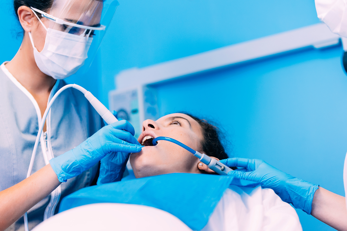 Dentist in Santa Cruz
